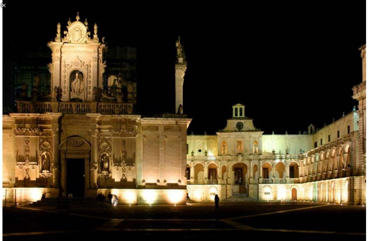 Tuile 34 Bed and Breakfast Lecce Exteriör bild